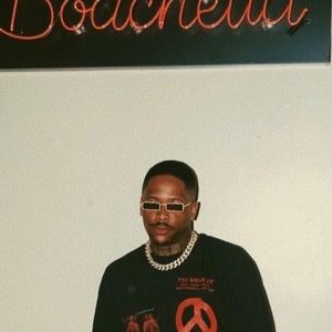 Meet your Posher, Sterling